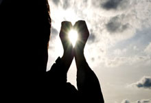 双重杠杆率:怎么样在手机上开户买股票-百亿私募二季度新进32只A股 电子、医药生物、计算机行业受青睐